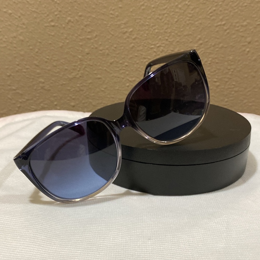Beautiful Dolce and Gabbana blue sunglasses 😎